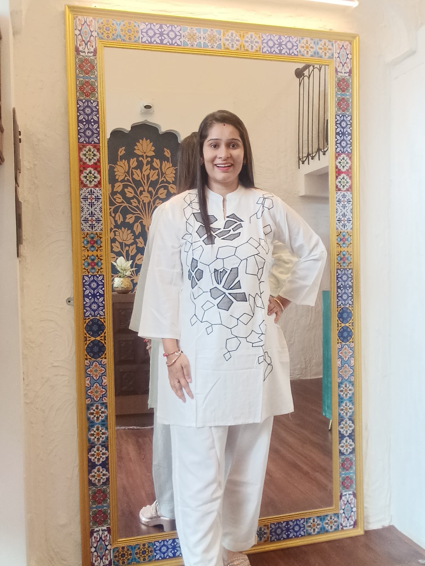 Monochrome Mosaic Coord