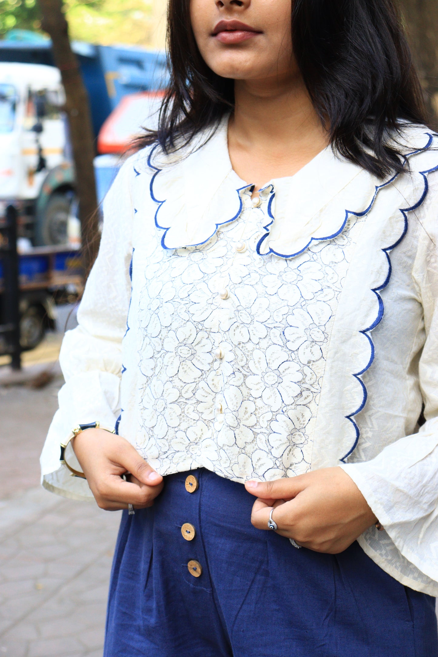 Scalloped Lace & Linen Co-ord Set