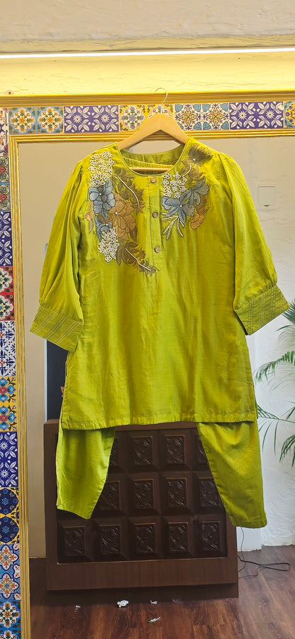 Embroidered bloom coord set