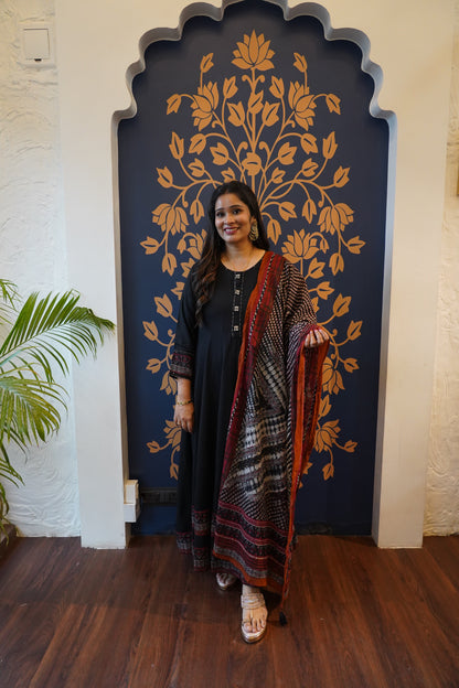 Midnight Elegance Black Anarkali Set