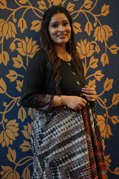 Midnight Elegance Black Anarkali Set