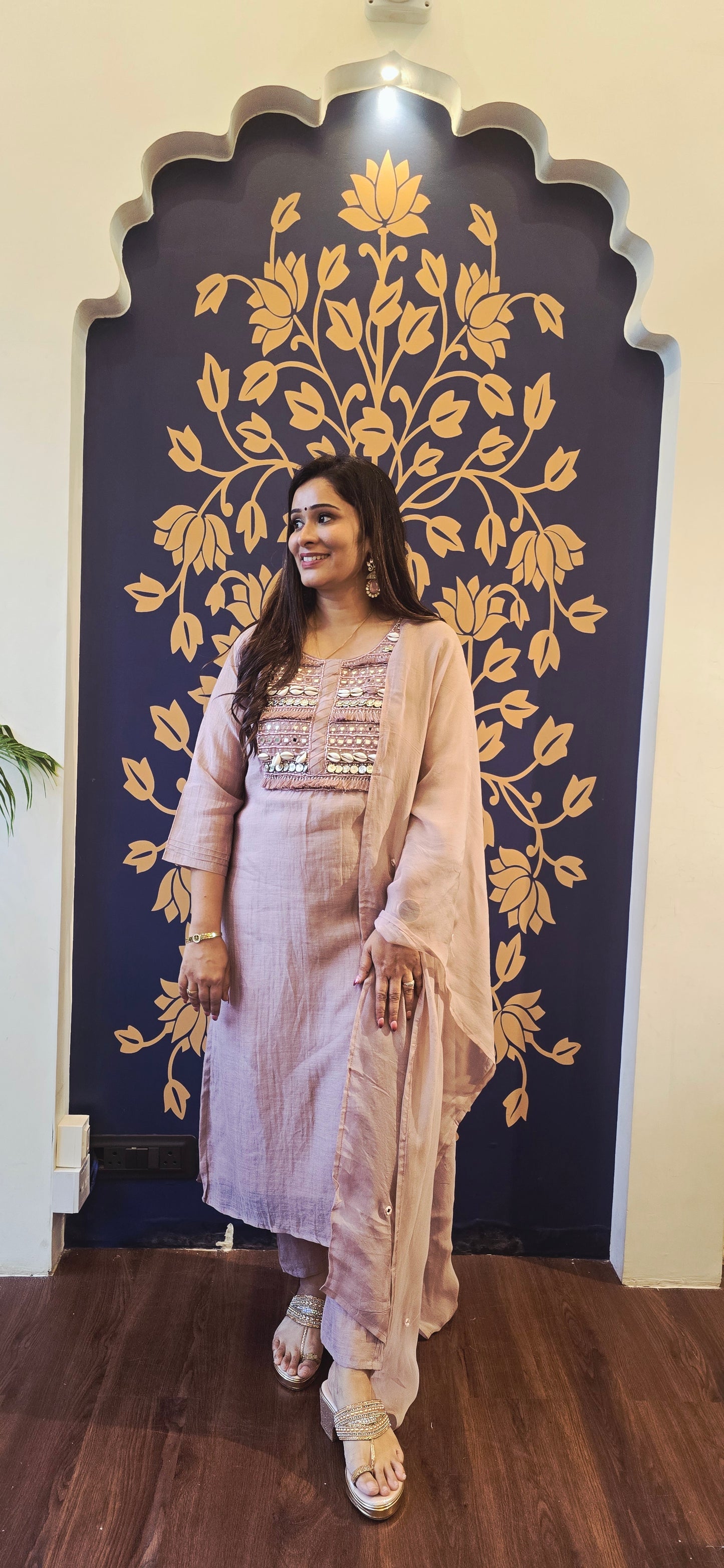 Statement Shell Kurta Set