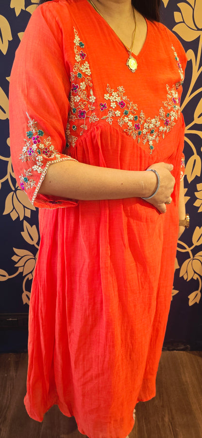 Floral Elegance Embroidered Kurta