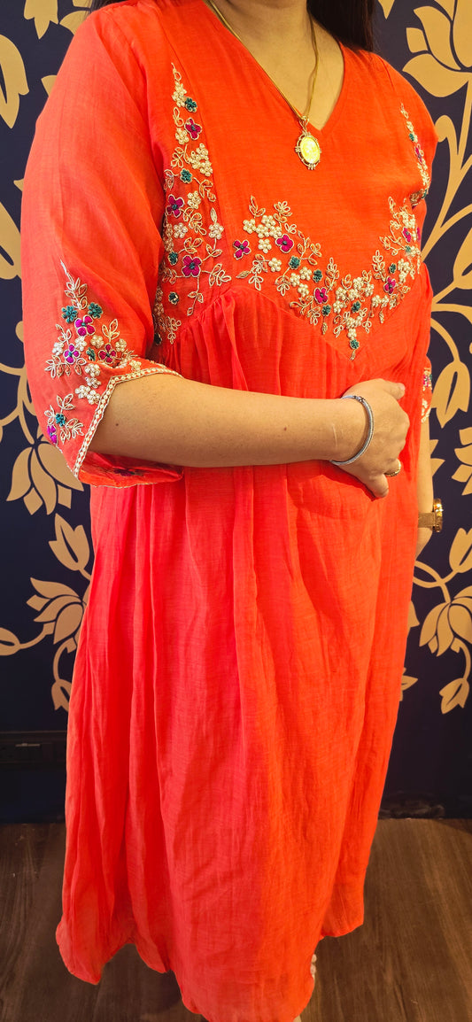 Floral Elegance Embroidered Kurta
