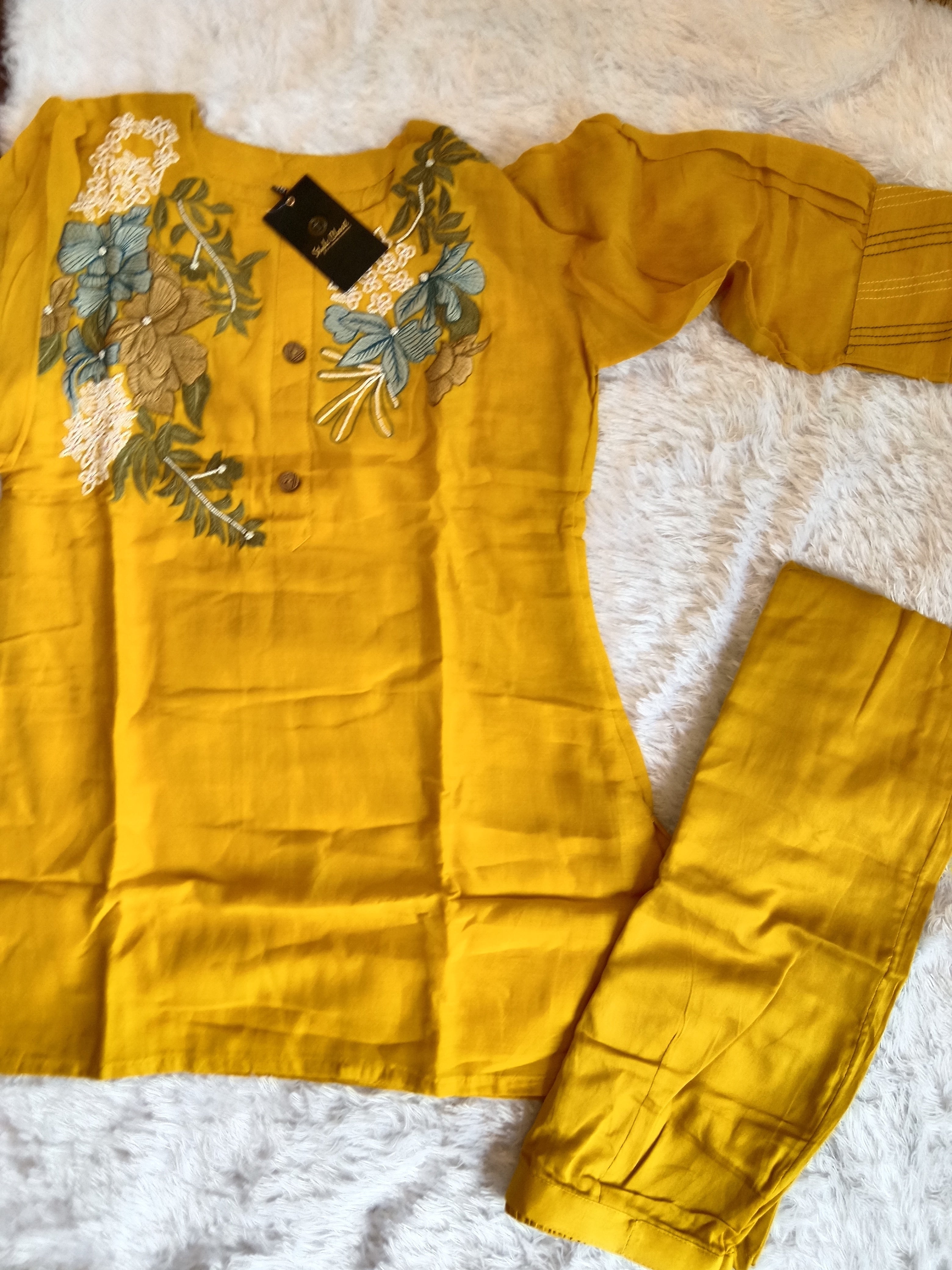 Embroidered bloom coord set