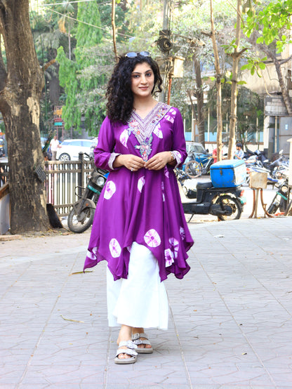 Royal Orchid Embroidered Asymmetric Kurta Set