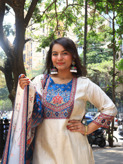 Celestial Ivory: Hand-Detailed Kurta & Pant Set