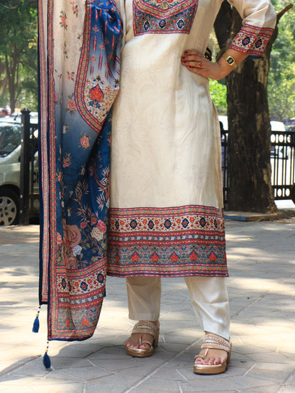 Celestial Ivory: Hand-Detailed Kurta & Pant Set