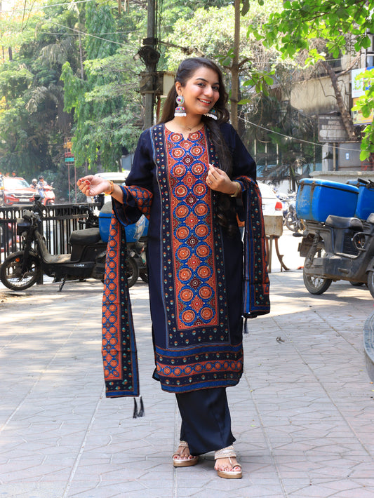 Black Digital Mosaic Crape Kurta Set