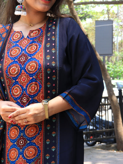 Black Digital Mosaic Crape Kurta Set