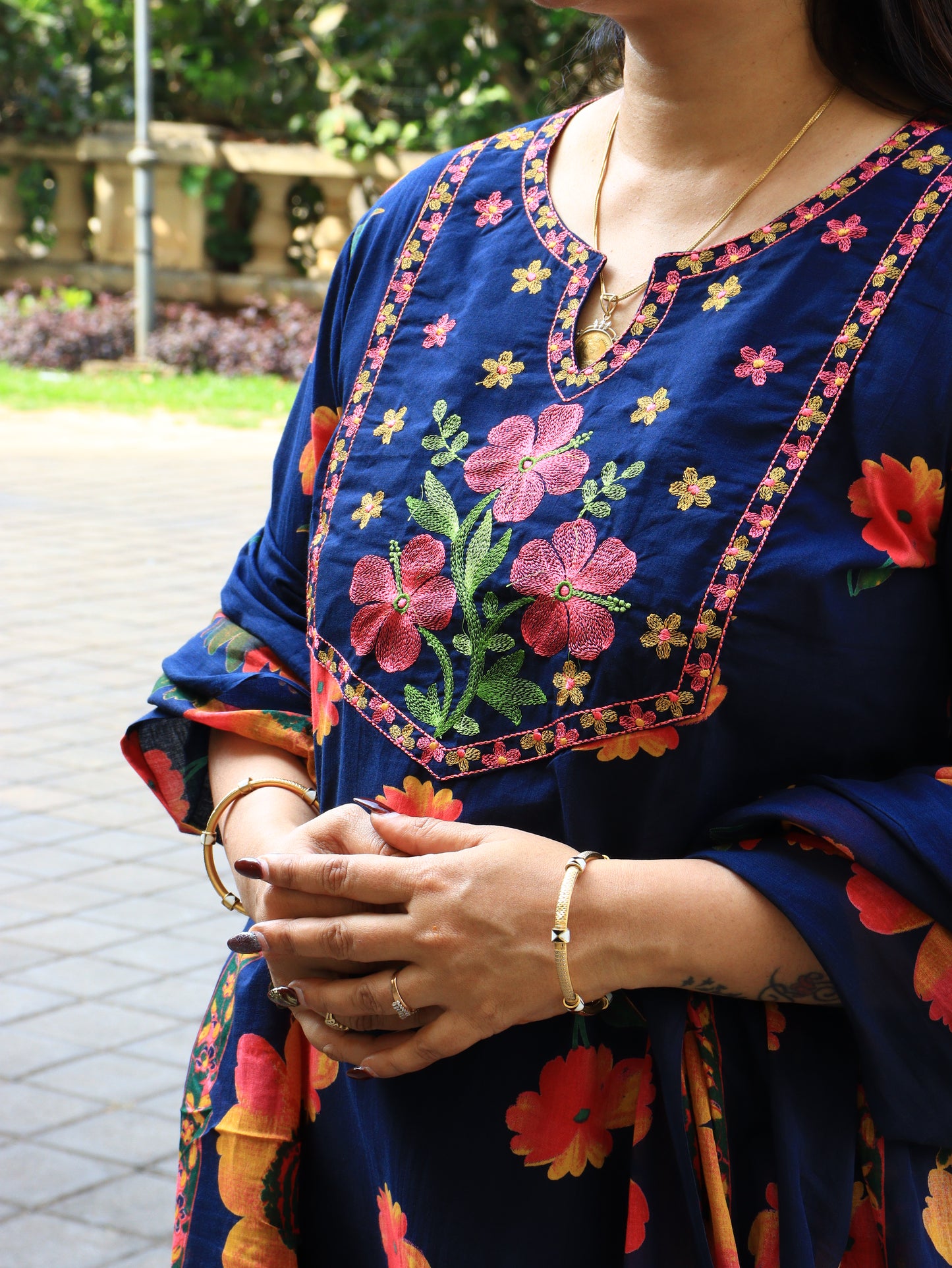 Midnight Hibiscus: 3-Piece Floral Ensemble