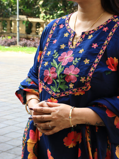 Midnight Hibiscus: 3-Piece Floral Ensemble