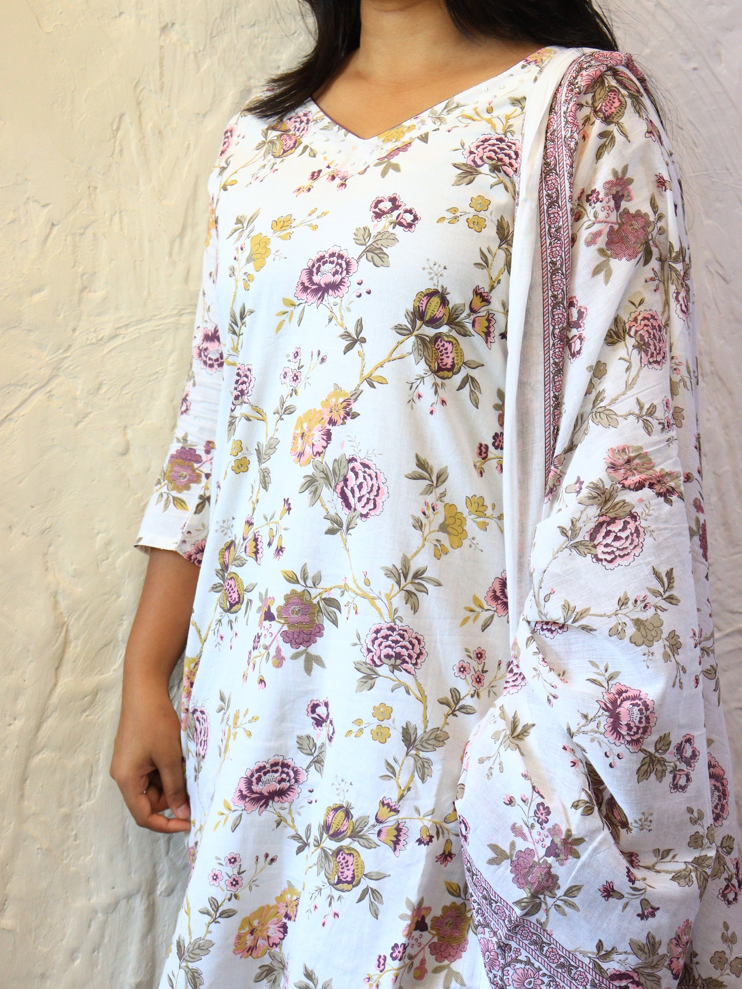 Mauve Blossom Slit Kurta Set
