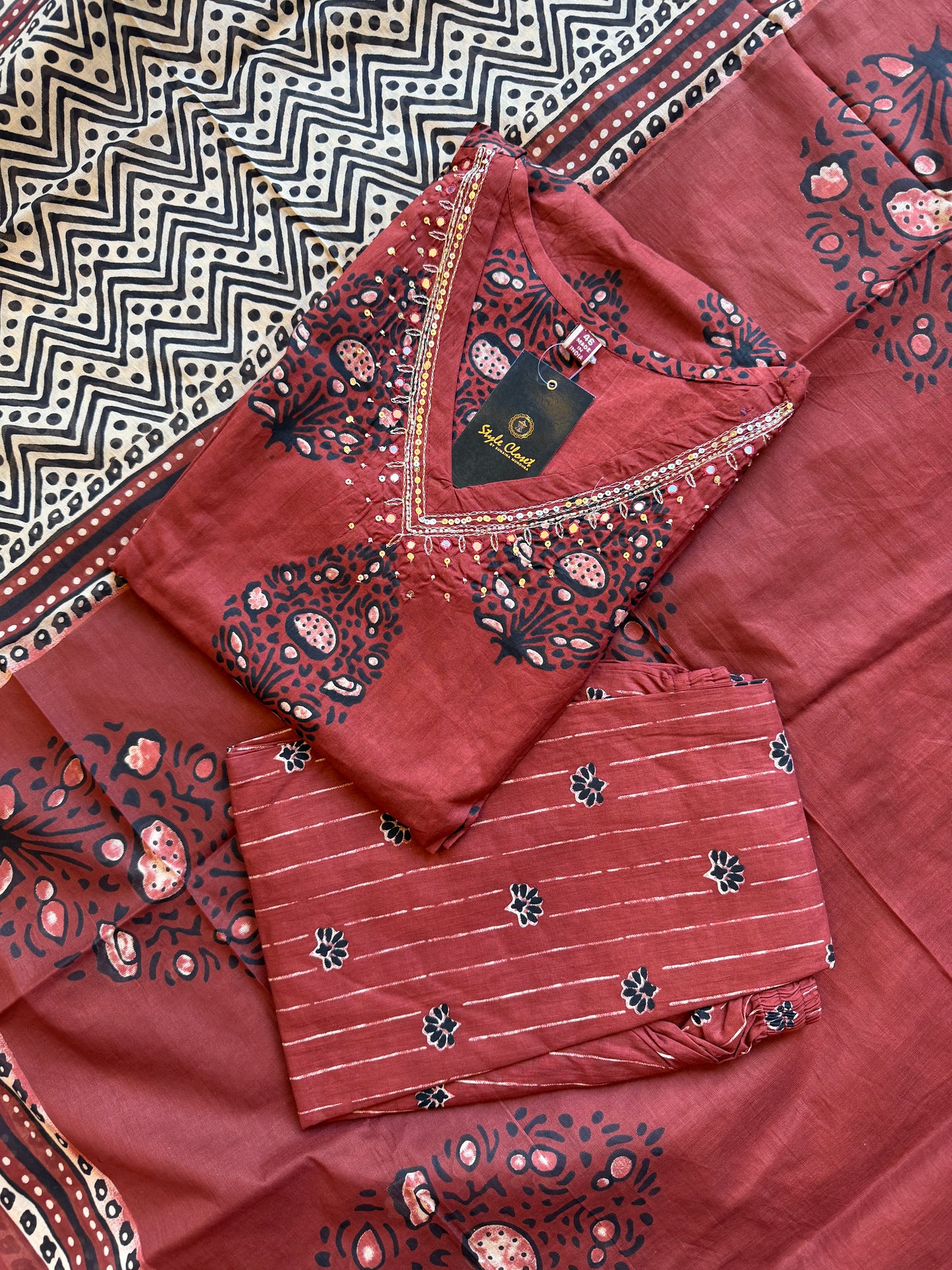 Hand-Block Floral Printed Cotton Suit Set