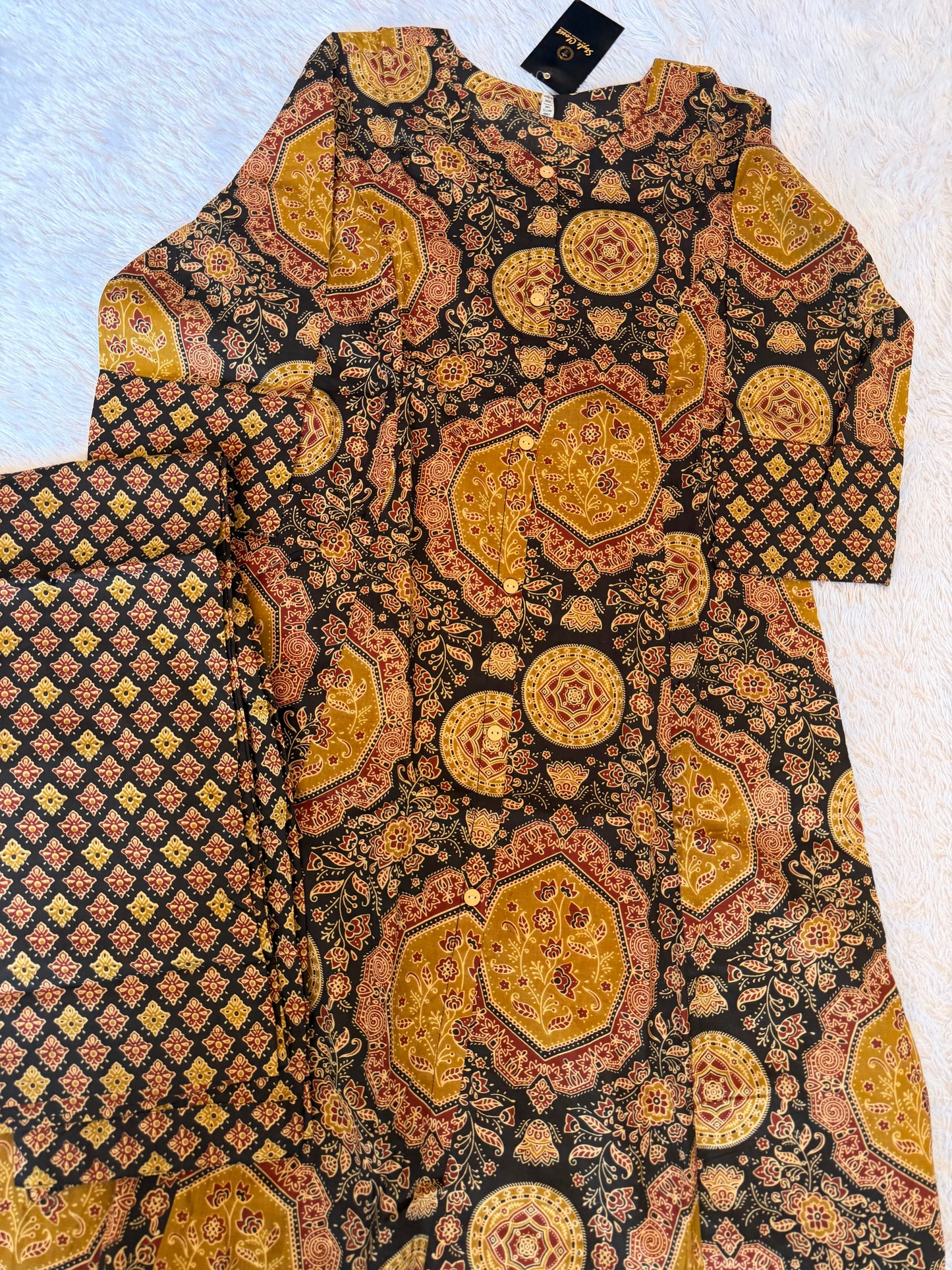 Midnight Mughal Print Kurta Pant Set