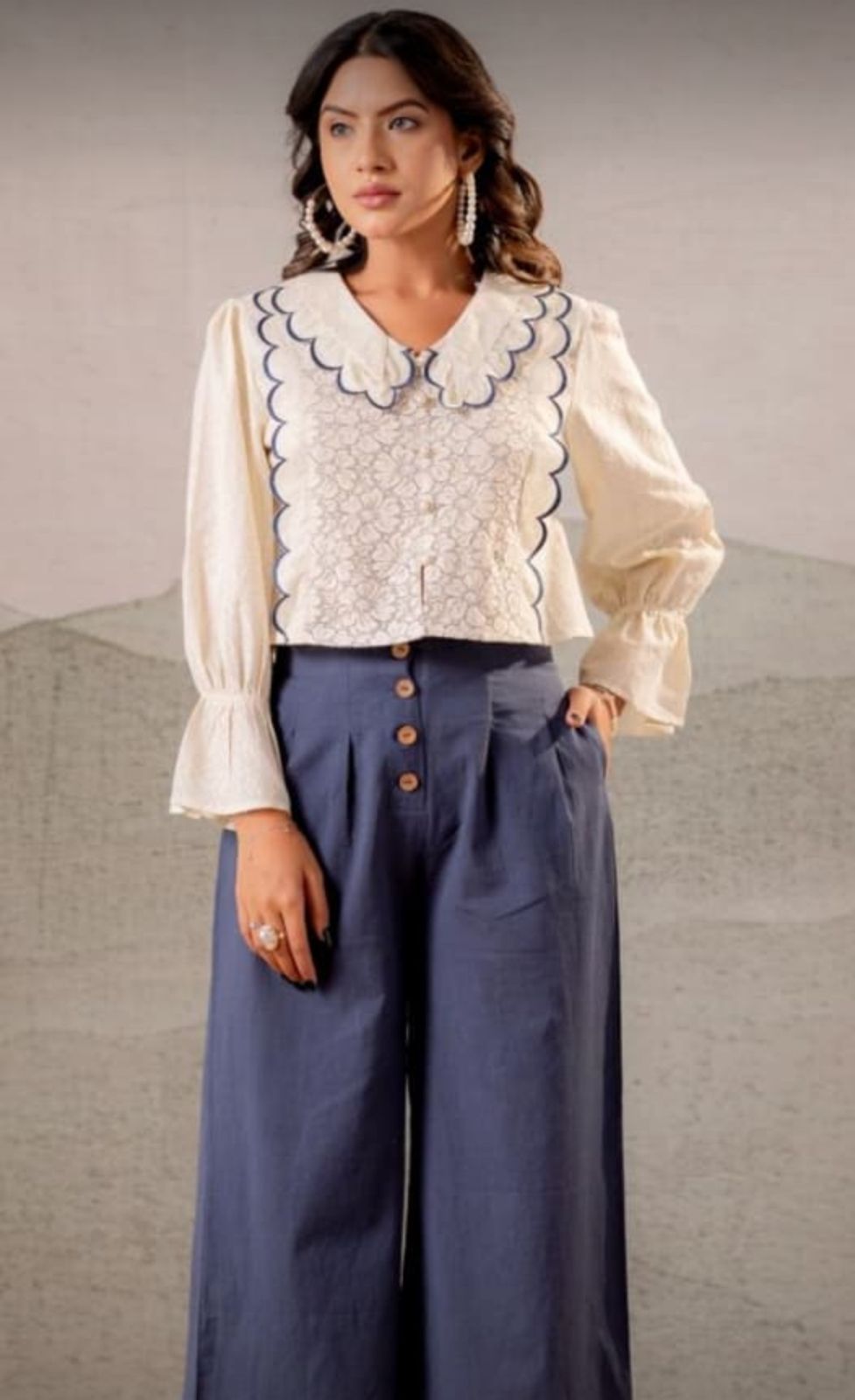 Scalloped Lace & Linen Co-ord Set