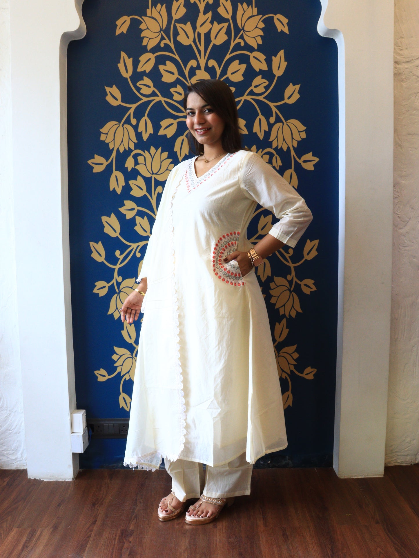 Ivory Cotton Chanderi A-Line Kurta Set with Scalloped Lace Dupatta