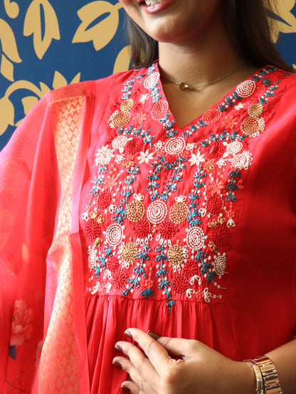 Floral Threadwork Kurta Set