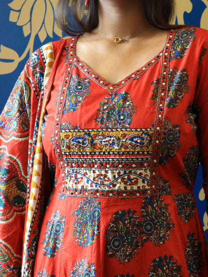 Kashmira Printed Anarkali Suit Set (With Dupatta)