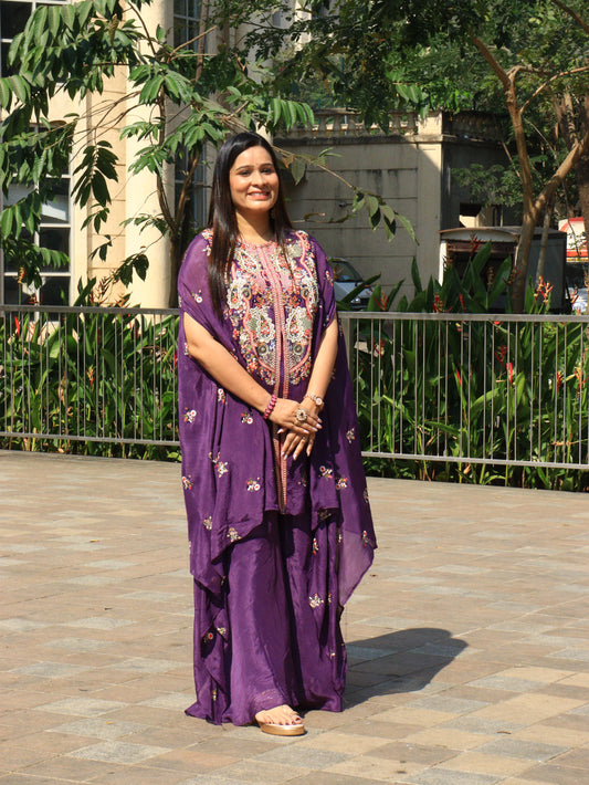 Amethyst Zariya Embroidered Cape Kurta Set