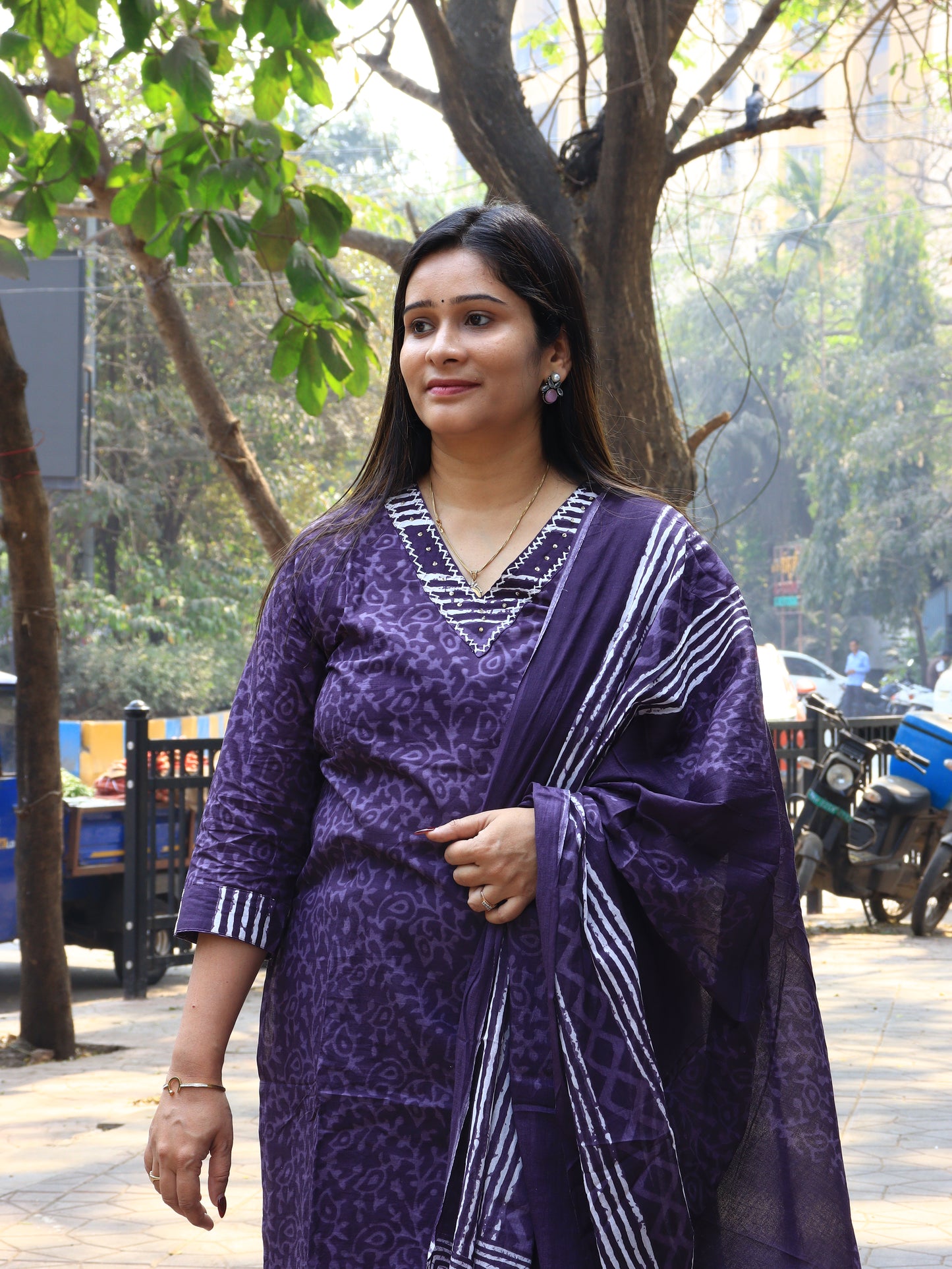 Indigo Purple Printed Kurta Pant Dupatta Set