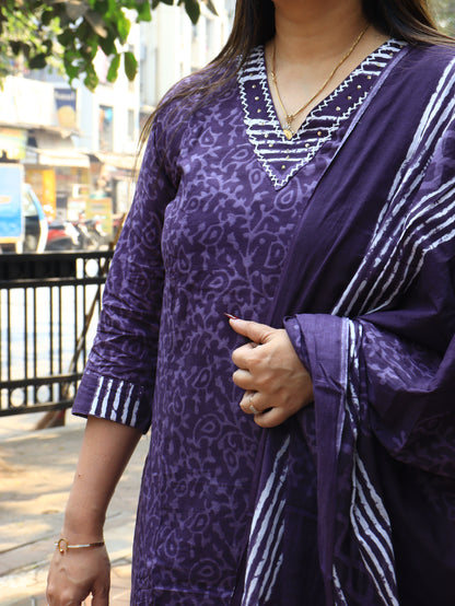Indigo Purple Printed Kurta Pant Dupatta Set