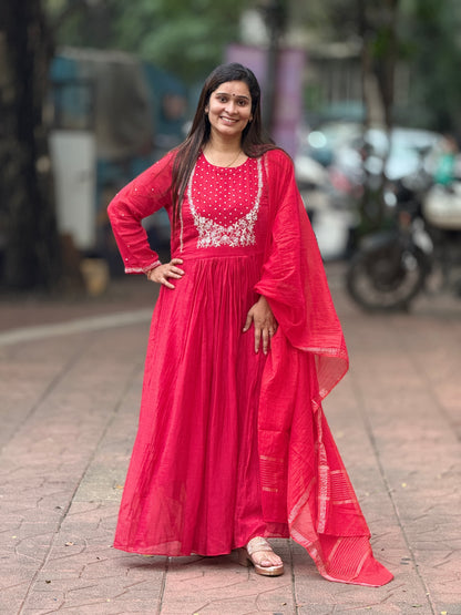 RED MUL COTTON GOWN SET
