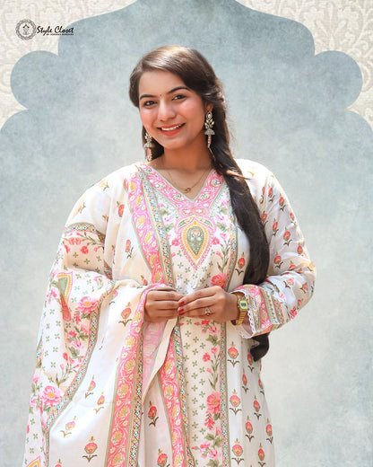 Hand-Embellished Muslin Kurta with Matching Dupatta and Trousers
